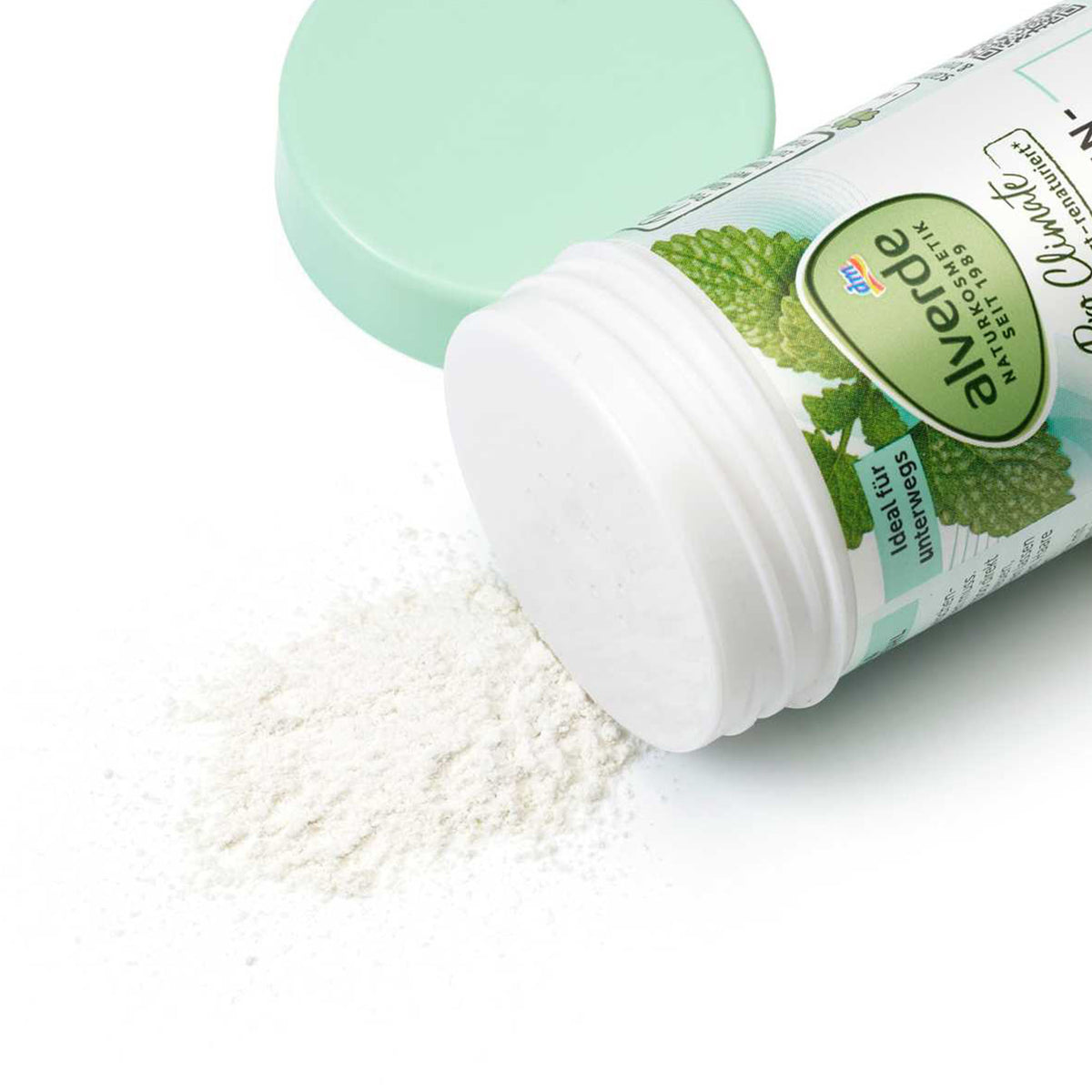 alverde NATURKOSMETIK Dry Shampoo with Organic Lemon Balm Extract, 20 g